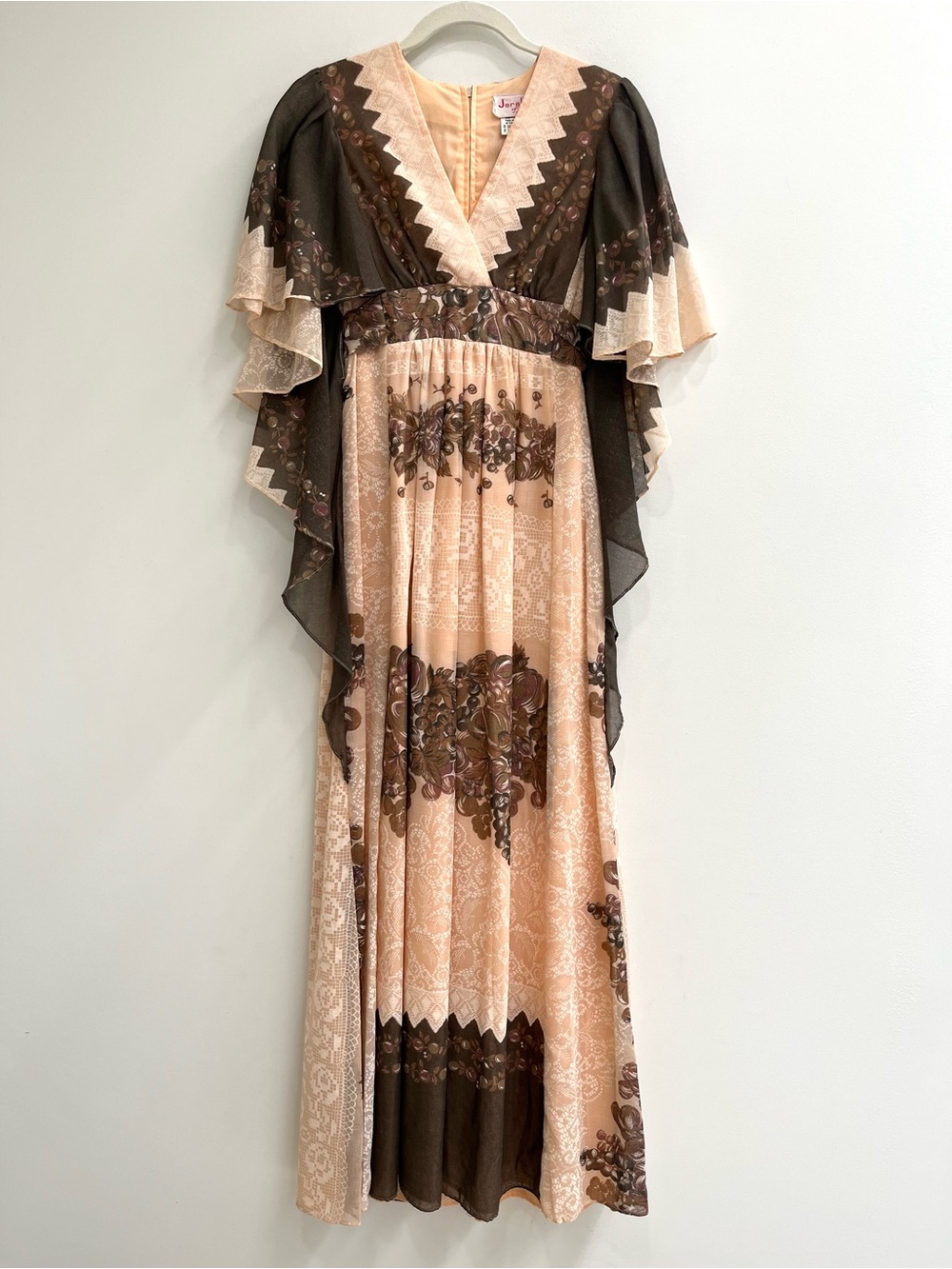 Vintage 70’s Jerell of Texas bohemian maxi dress angel sleeves fruit lace